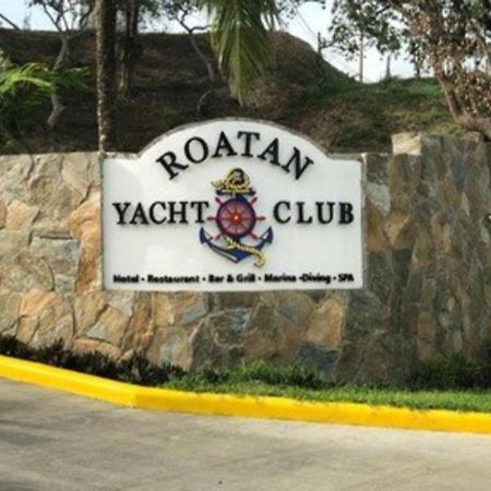 Отель Roatan Yacht Club And Dive Center French Harbour Экстерьер фото