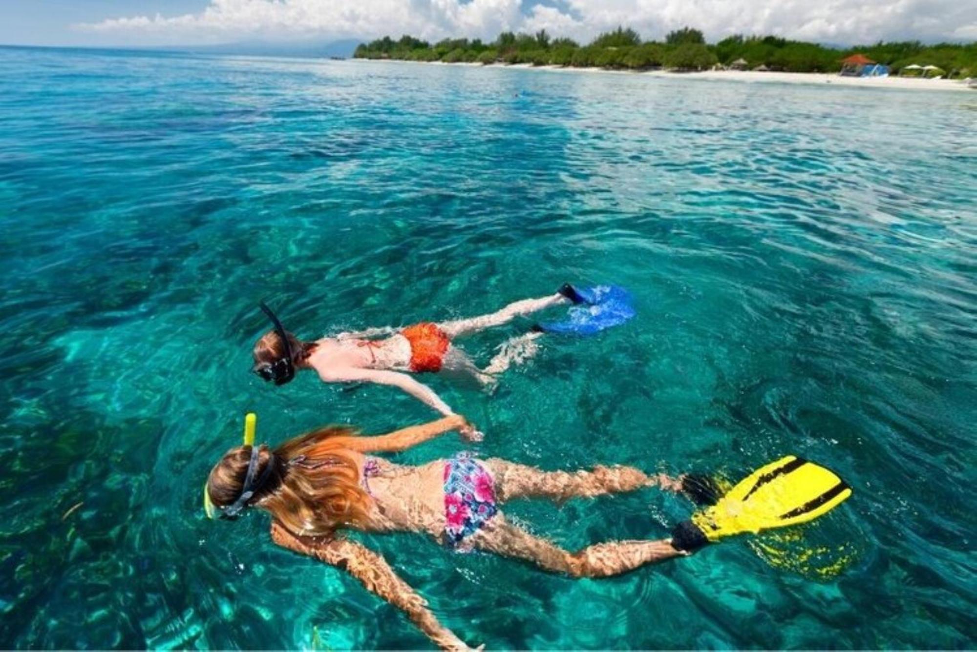 Hotel And Dive Center Roatan Yacht Club French Harbour Экстерьер фото