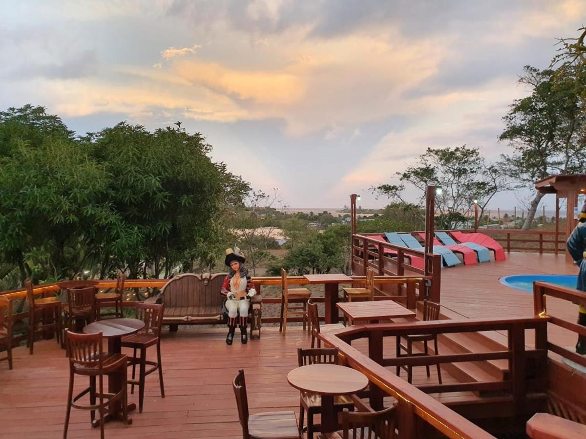 Hotel And Dive Center Roatan Yacht Club French Harbour Экстерьер фото