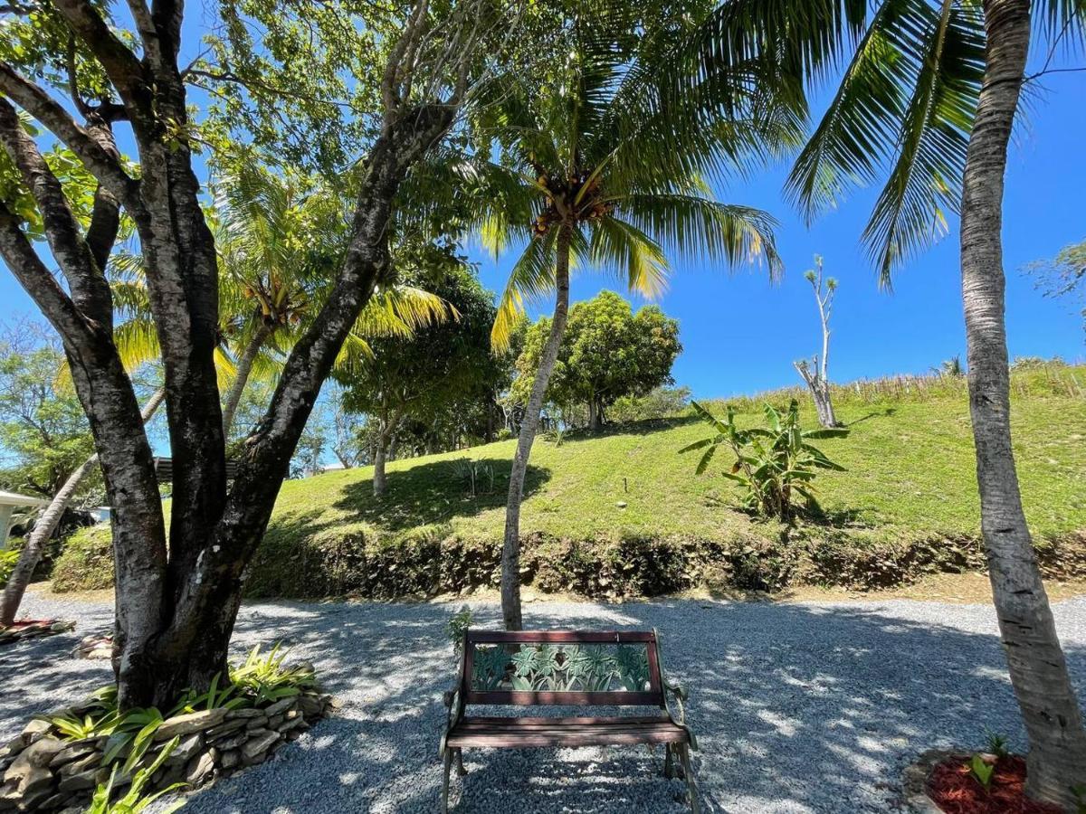 Hotel And Dive Center Roatan Yacht Club French Harbour Экстерьер фото